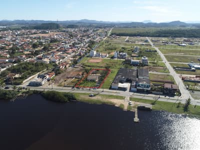 Terreno Beira-Lagoa